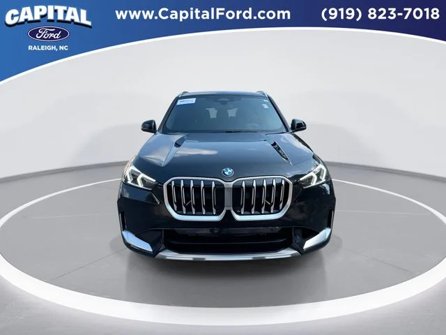 Used 2025 Black BMW xDrive28i image 3