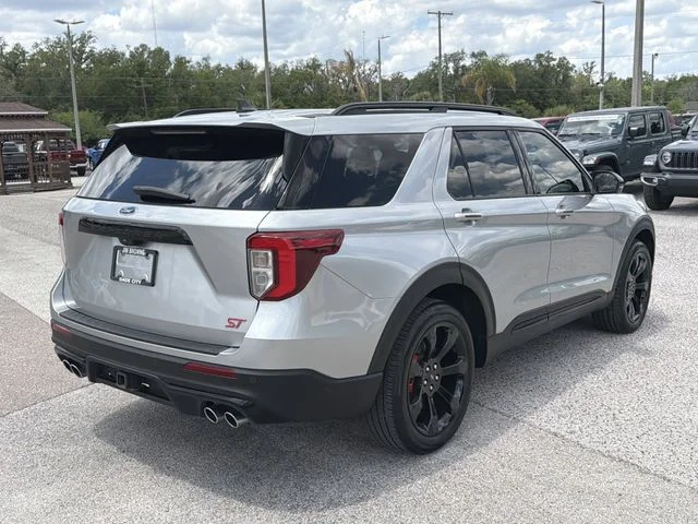 Used 2021 Silver Ford ST image 4
