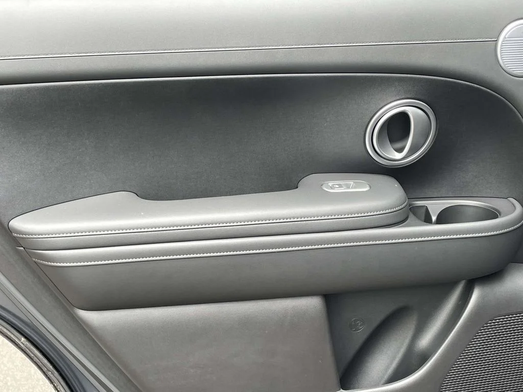 New 2026 Gray Hyundai SE image 9
