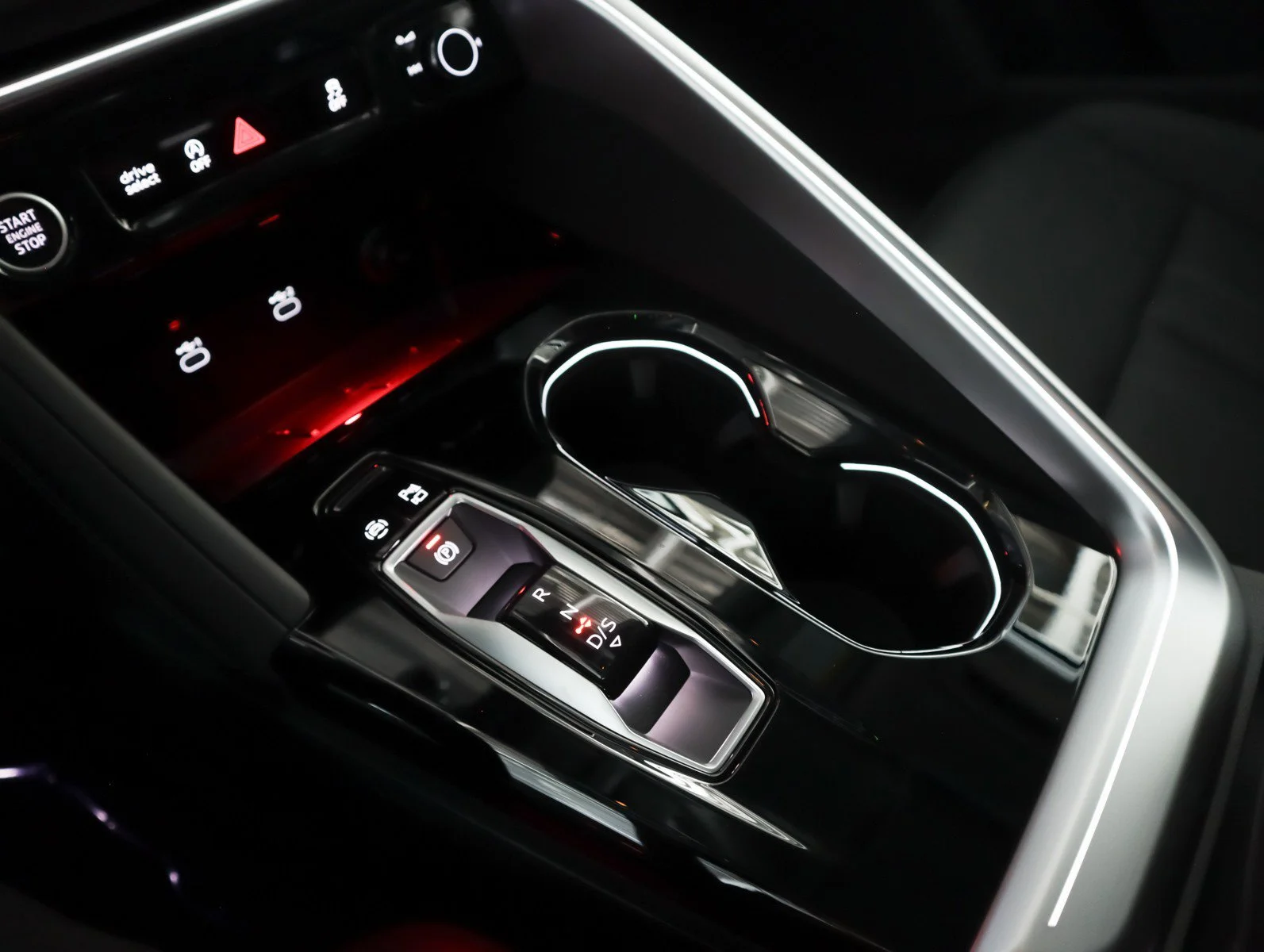 2026 Audi Q5 Premium - Photo 18