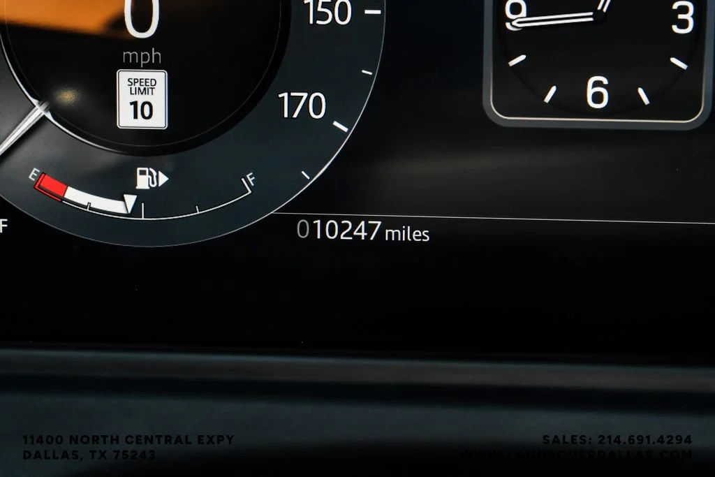 Used 2026 Black Land Rover Dynamic SE image 18