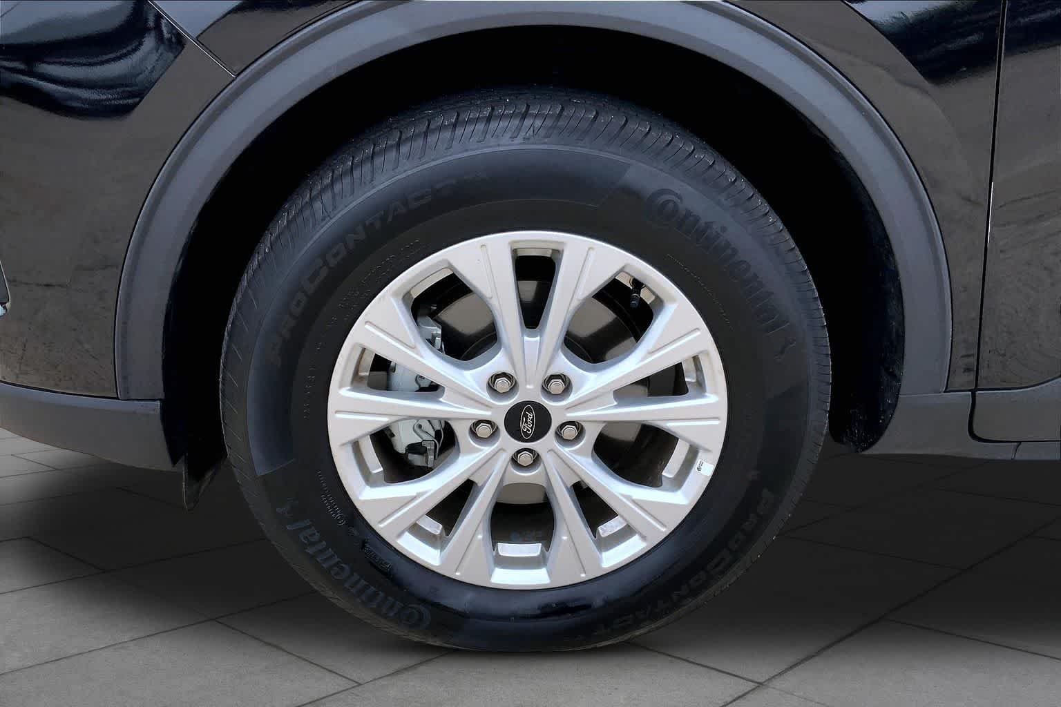 Used 2025 Agate Black Ford Active image 11
