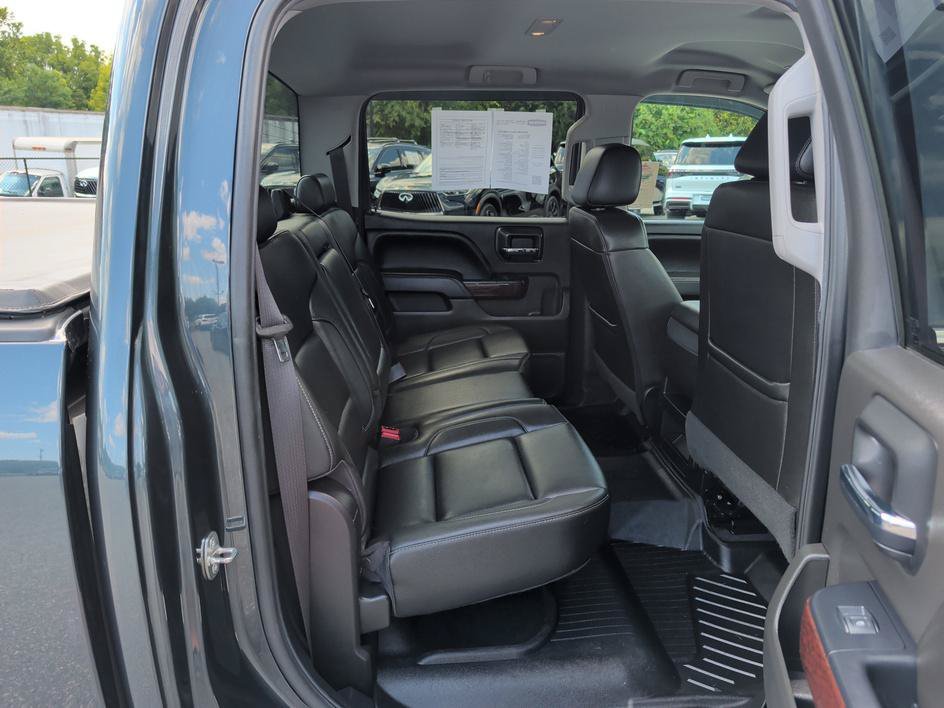 Used 2018 Dark Slate Metallic GMC SLT image 13