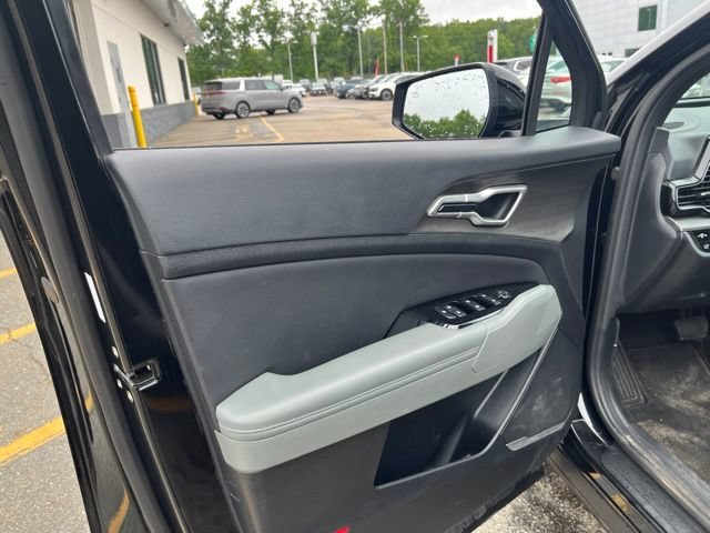 Used 2024 Ebony Black Kia X-Line image 10
