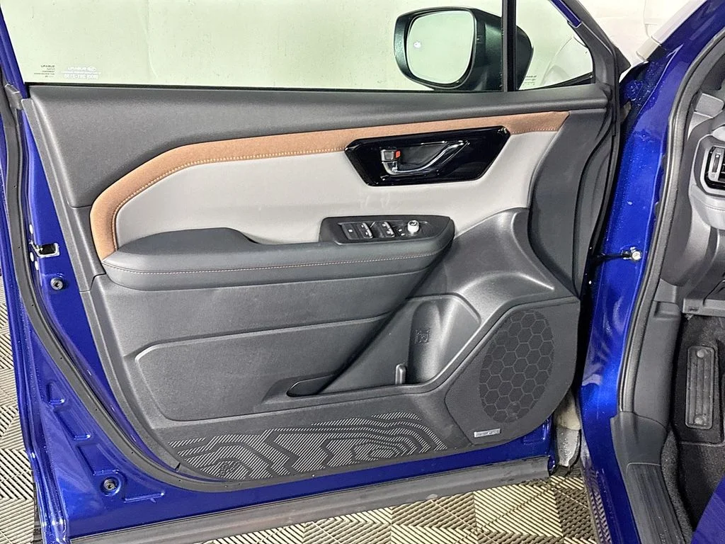 New 2026 SAPPHIRE BLUE PEARL Subaru Sport Hybrid image 10