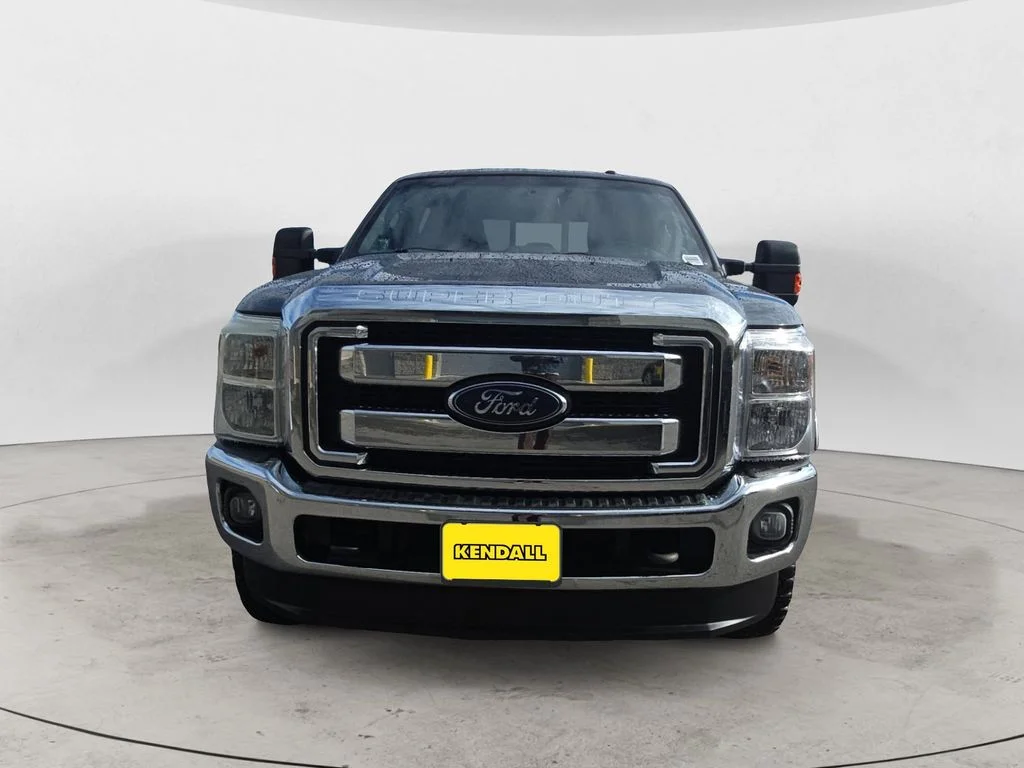 Used 2016 Blue Ford Lariat image 2