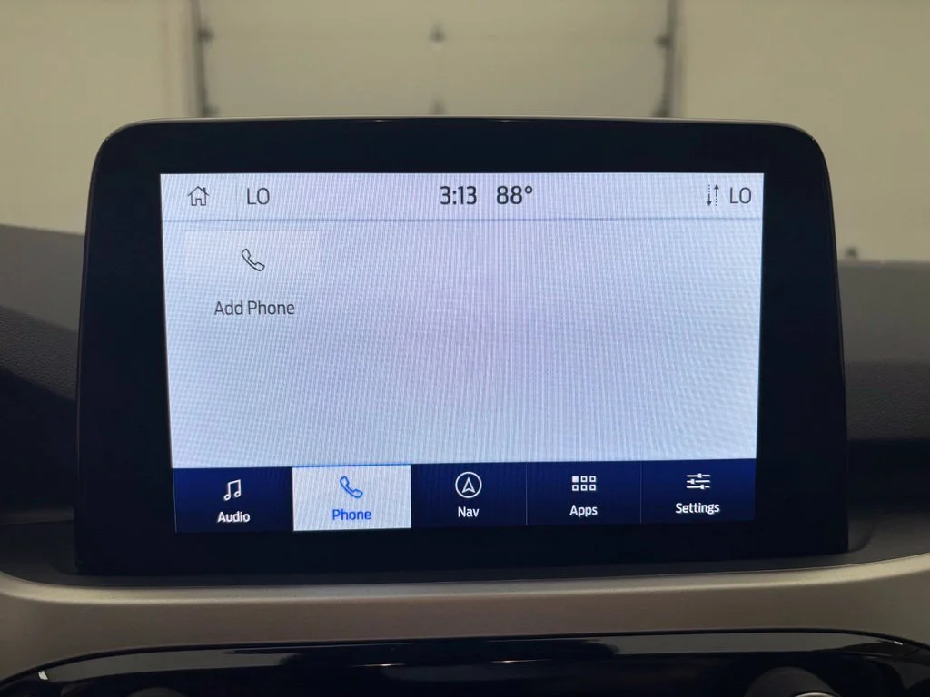 Used 2022 Gray Ford SE image 5