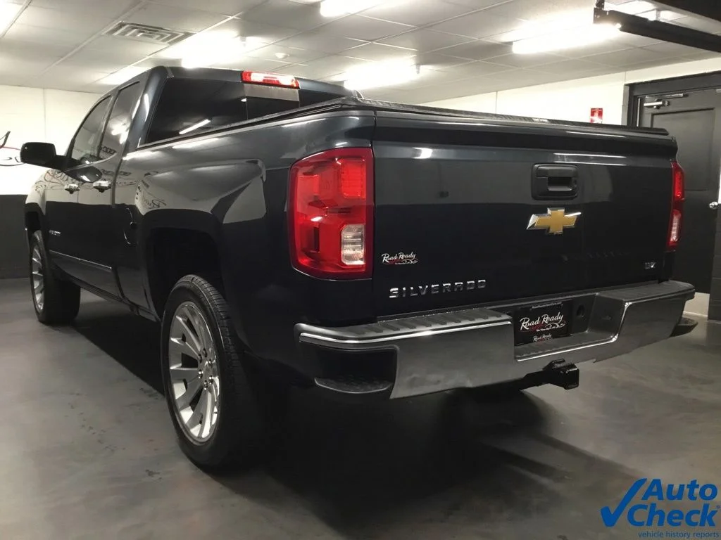 Used 2018 Gray Chevrolet LTZ image 8