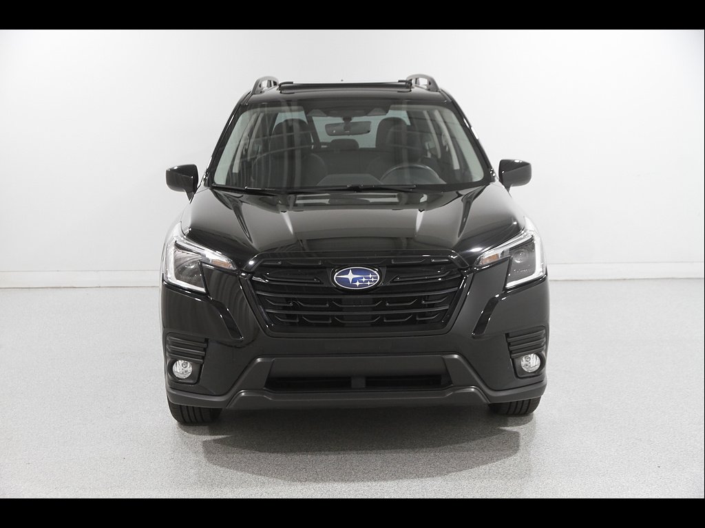 2023 Subaru Forester Premium - Photo 2