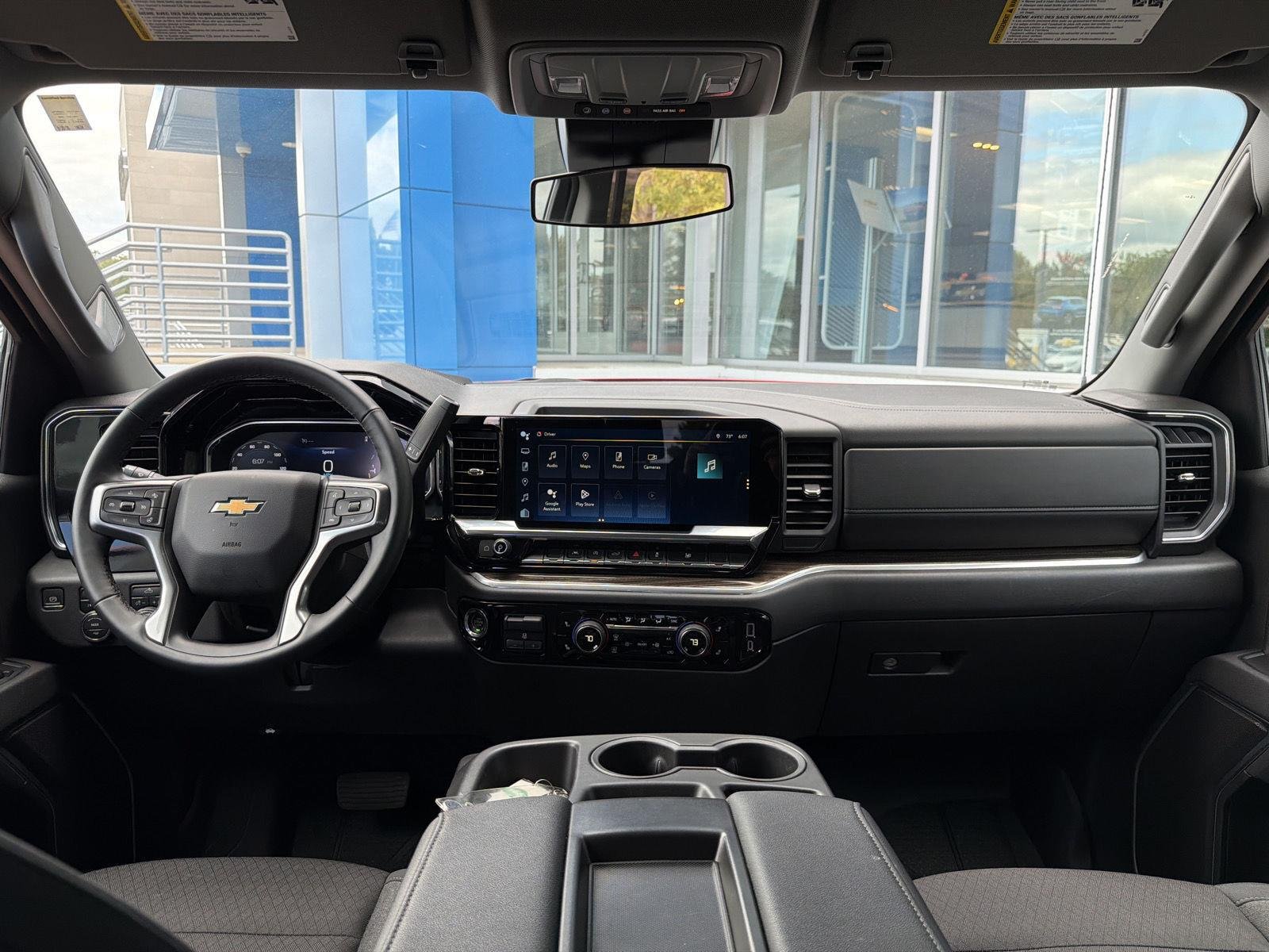 2025 Chevrolet Silverado 1500 LT - Photo 25