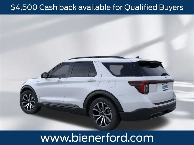 New 2026 Space White Metallic Ford ST-Line image 6