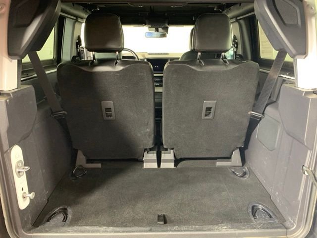 Used 2023 White Ford Wildtrak image 25