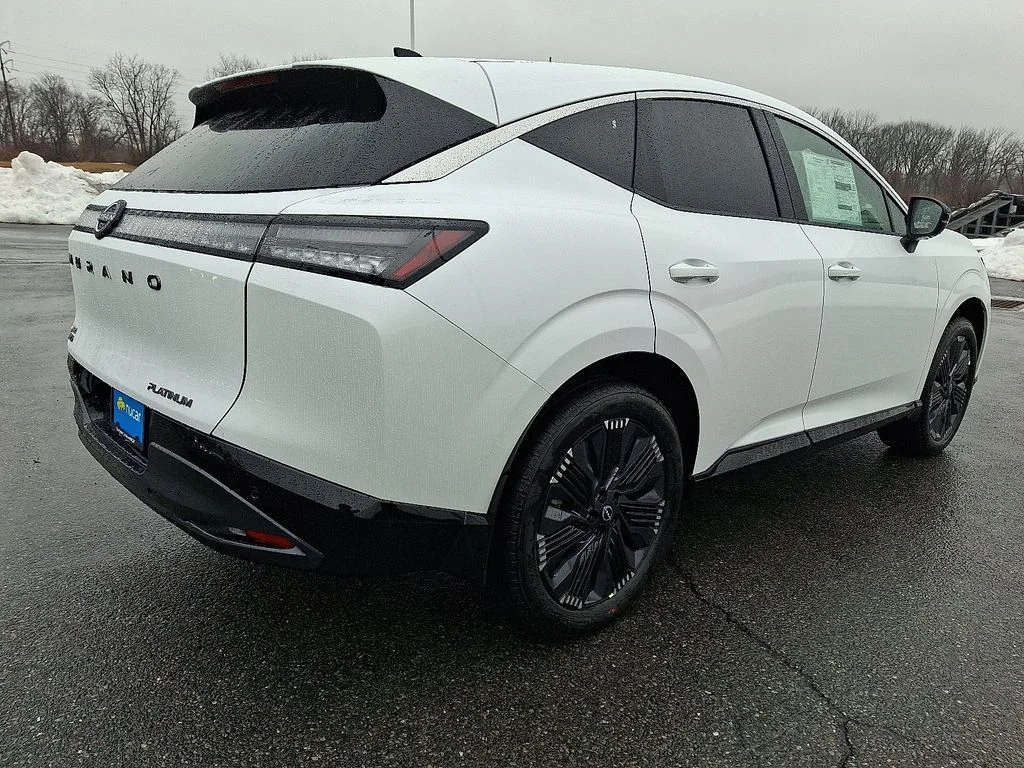 New 2026 White Nissan Platinum image 4
