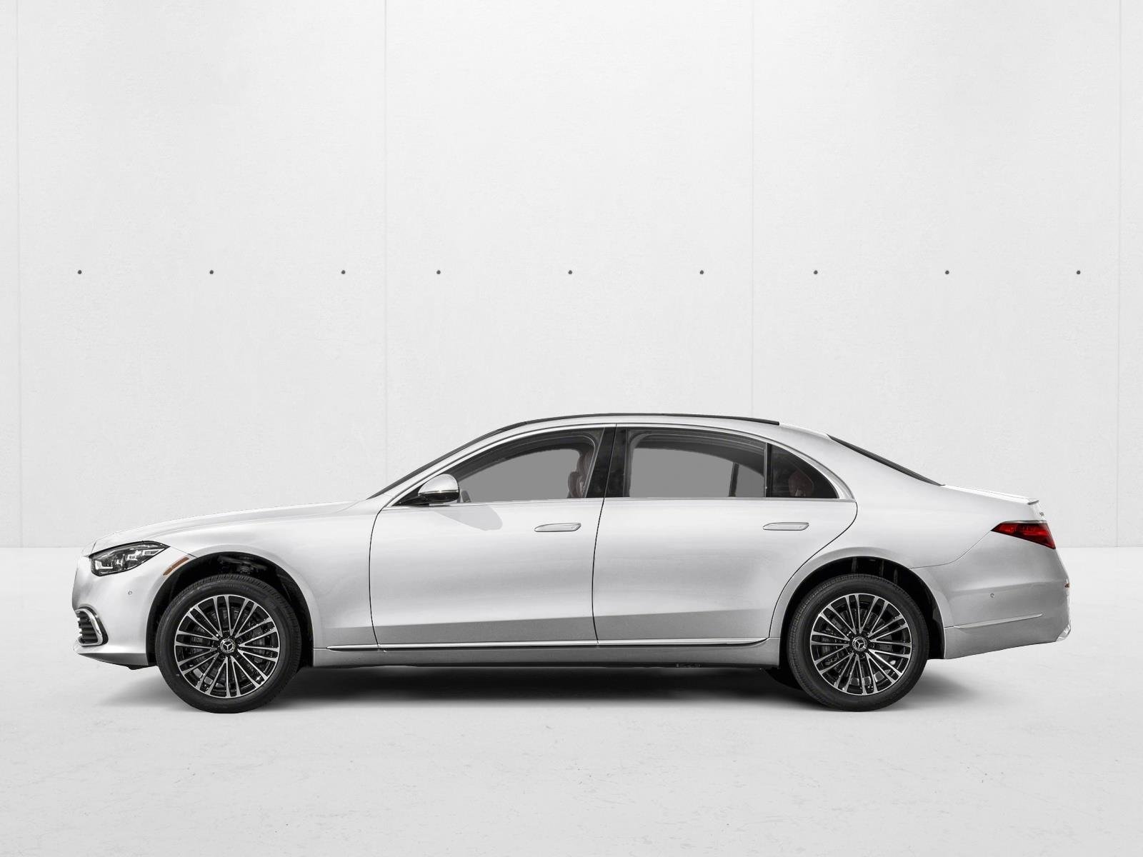 New 2026 MANUFAKTUR Moonlight White Metallic Mercedes-Benz S580 image 3