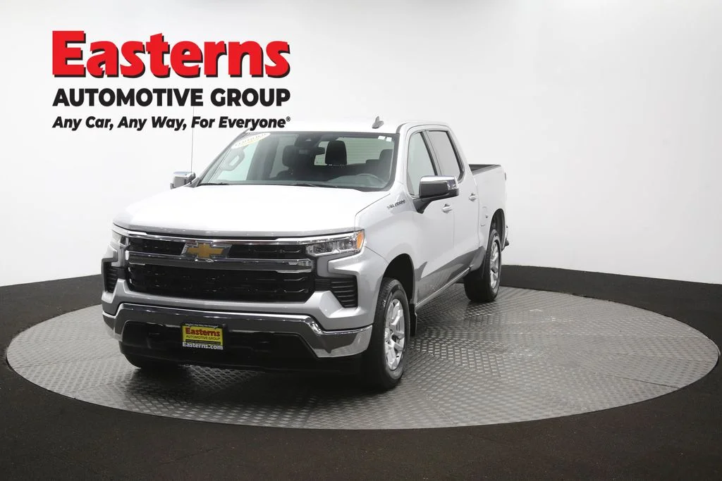 Used 2022 Silver Chevrolet LT image 56