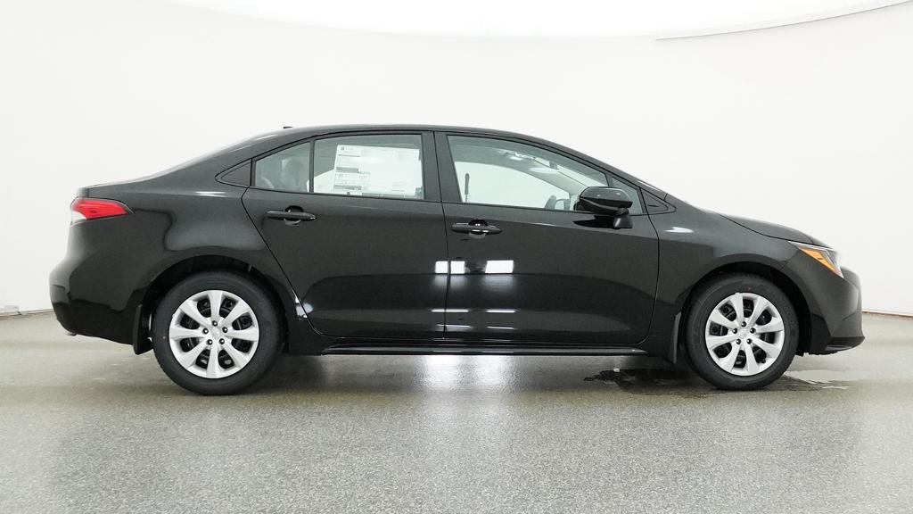 New 2026 Midnight Black Metallic Toyota LE image 13