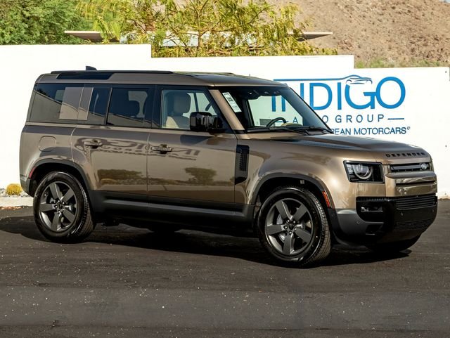 New 2026 Gondwana Stone Metallic Land Rover S image 4