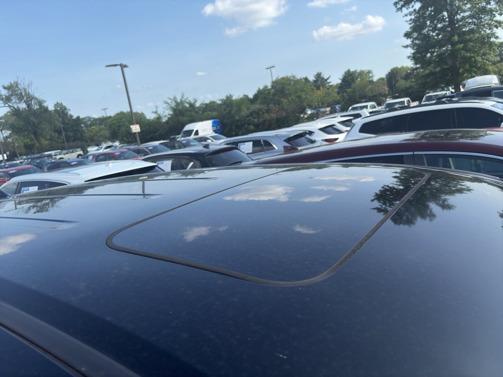 Used 2019 Black Forest Pearl Honda EX-L image 3