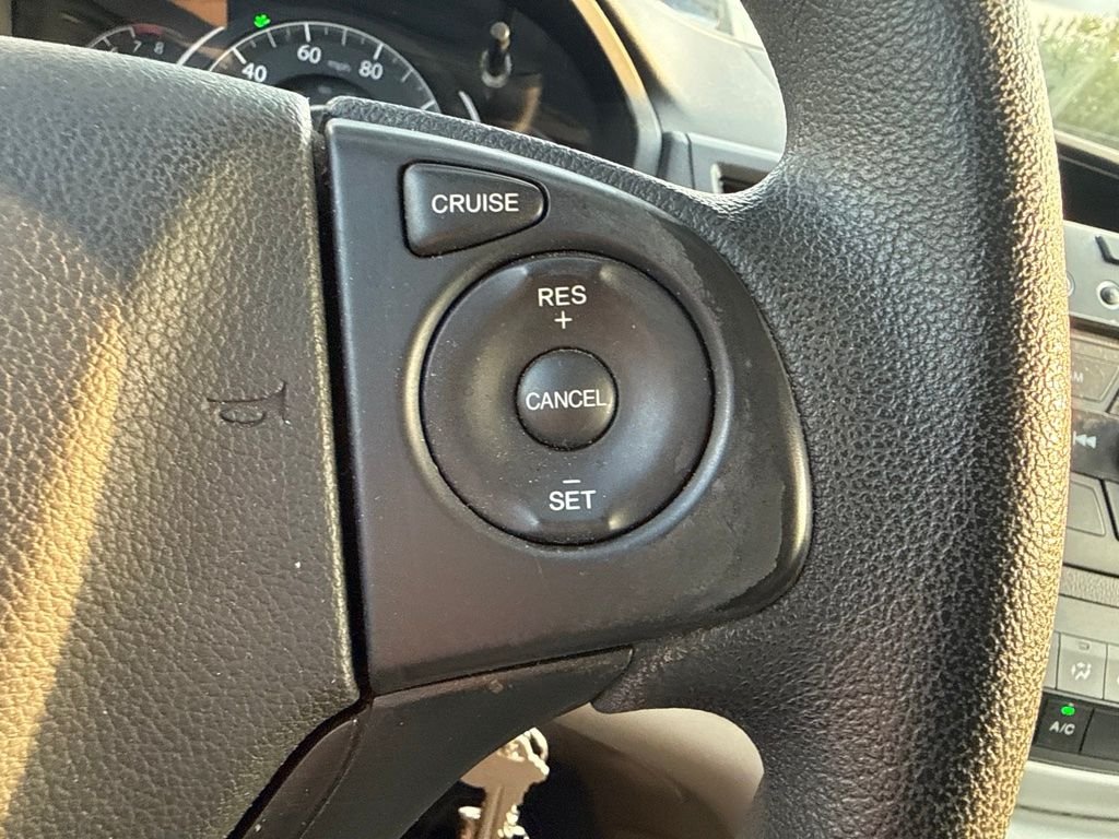 Used 2014  Honda LX image 23
