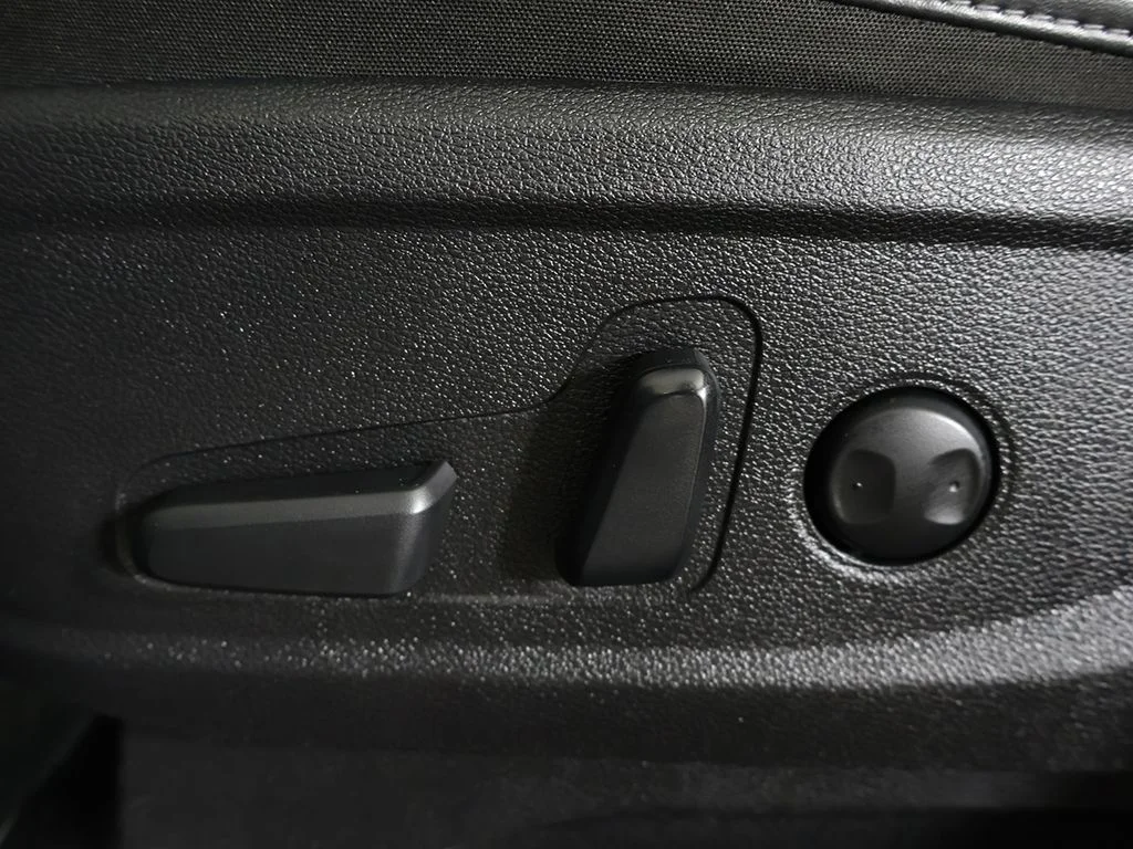 Used 2022 Gray Kia S image 35