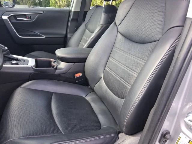 Used 2022 Silver Toyota Limited image 3