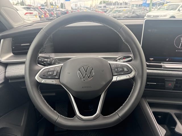 New 2026 Deep Black Pearl Volkswagen S image 19