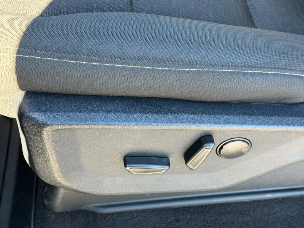 2023 Ford F-150 XLT - Photo 27