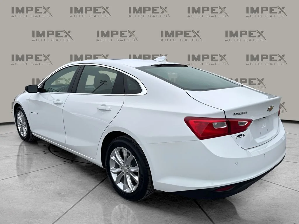 Used 2024 White Chevrolet LT image 3