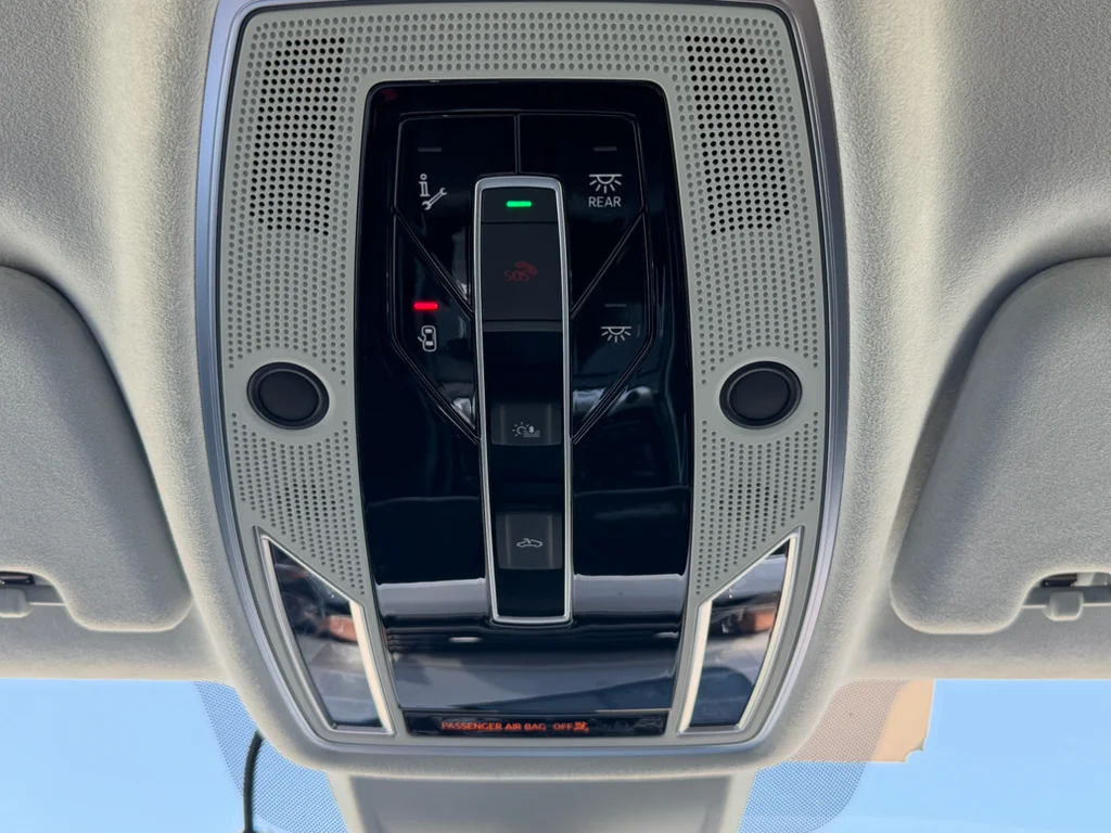 Used 2019 Glacier White Metallic Audi L 55 (Tiptronic) (No Longer Available Fo image 24