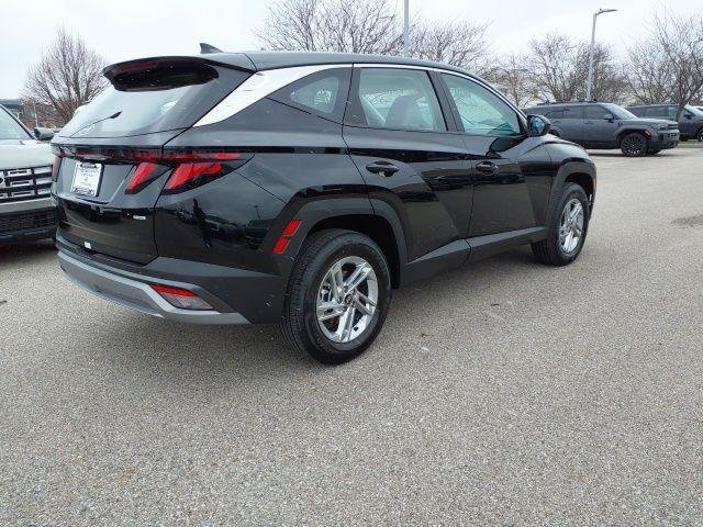 New 2026 Phantom Black Hyundai SE image 6