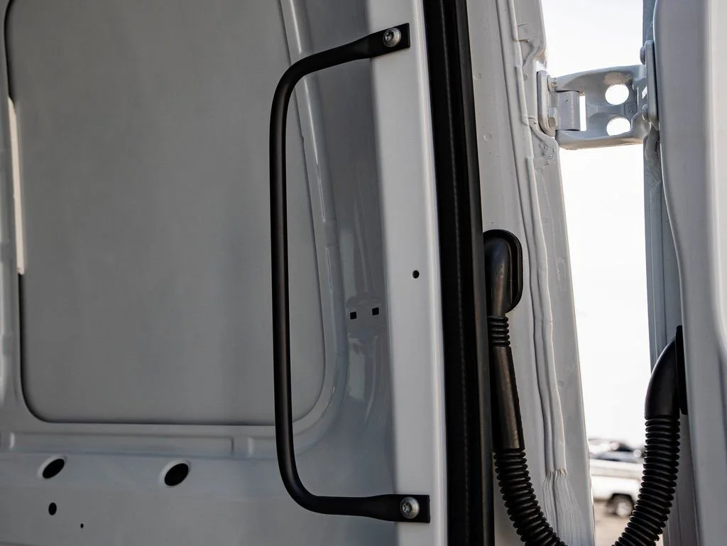 New 2026 Arctic White Mercedes-Benz Cargo 144 WB image 22