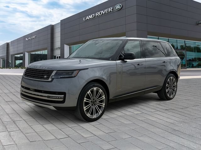 New 2026 Eiger Grey Land Rover SE image 1