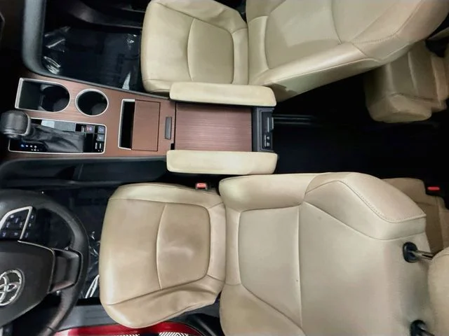 Used 2022 Red Toyota XLE image 21