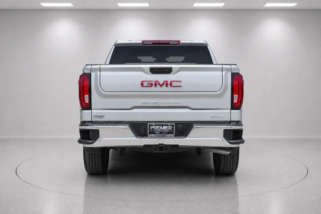 Used 2026 Silver GMC SLT image 4