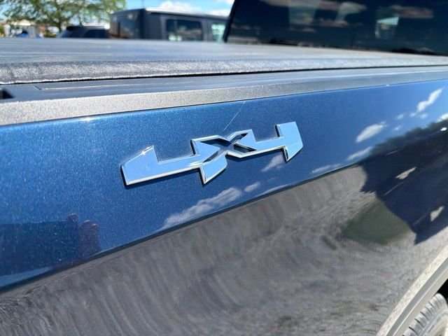 Used 2021 Blue GMC SLE image 7