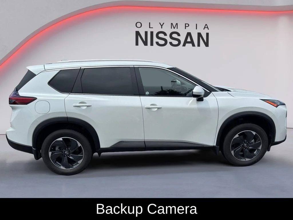 Used 2025 White Nissan SV image 7