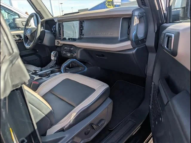 2024 Ford Bronco 4-Door Wildtrak - Photo 23
