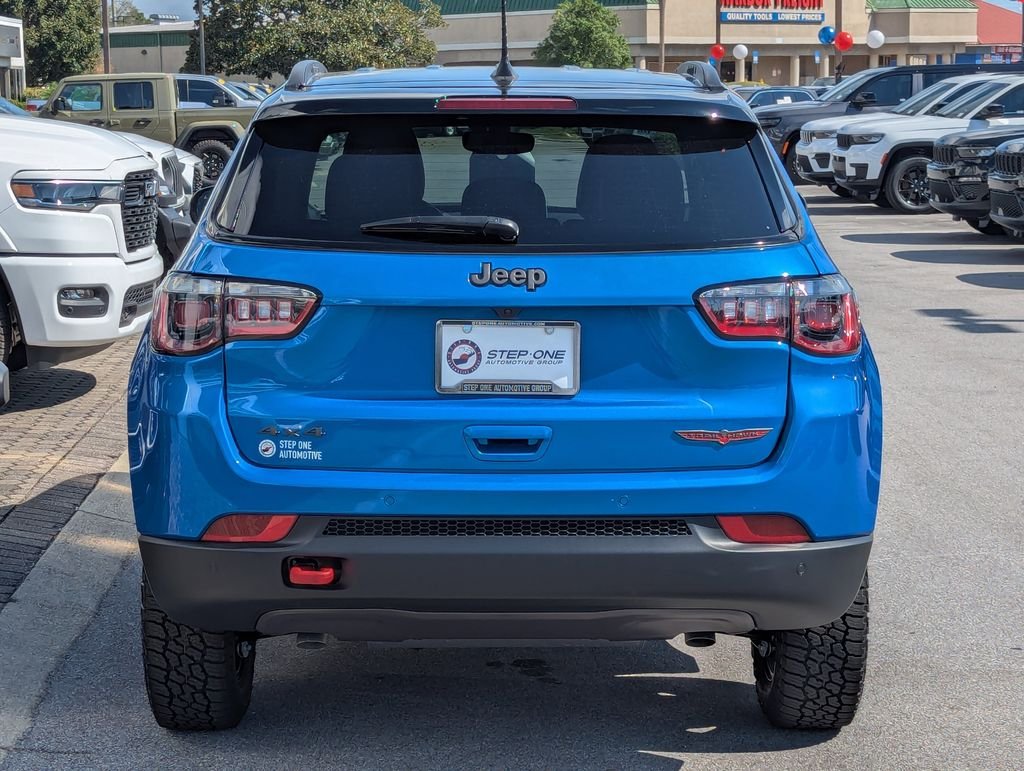 2026 Jeep Compass Trailhawk - Photo 6