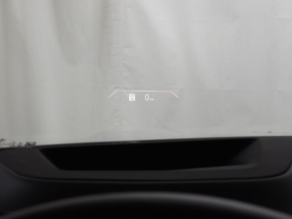 Used 2026 White BMW xDrive40i image 24