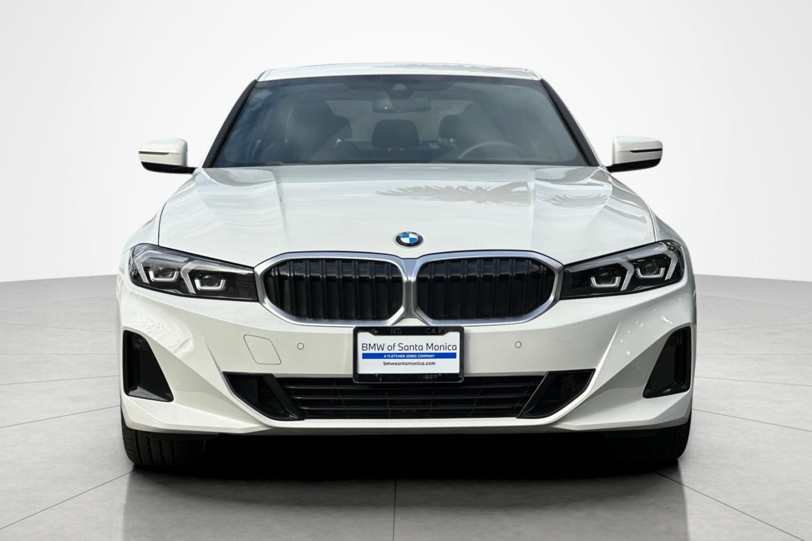 Used 2023 Alpine White BMW 330i image 8