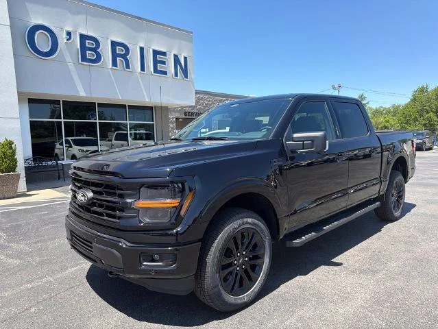 New 2026 Agate Black Metallic Ford XLT image 30