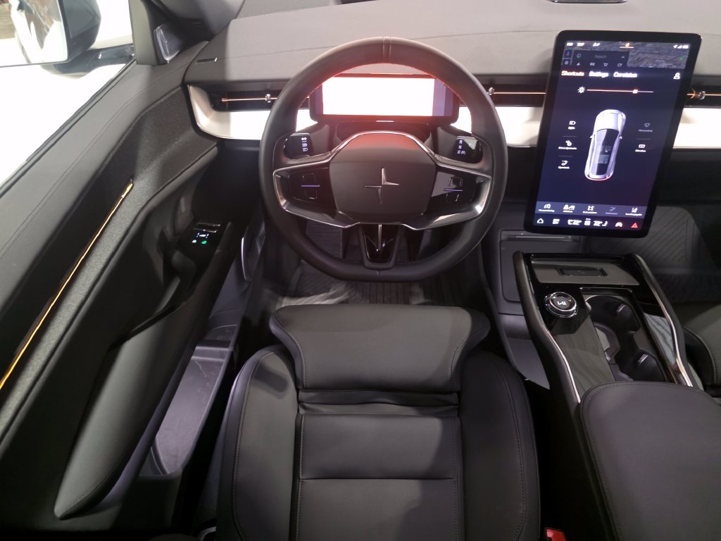 Used 2025 Gray Polestar  image 18