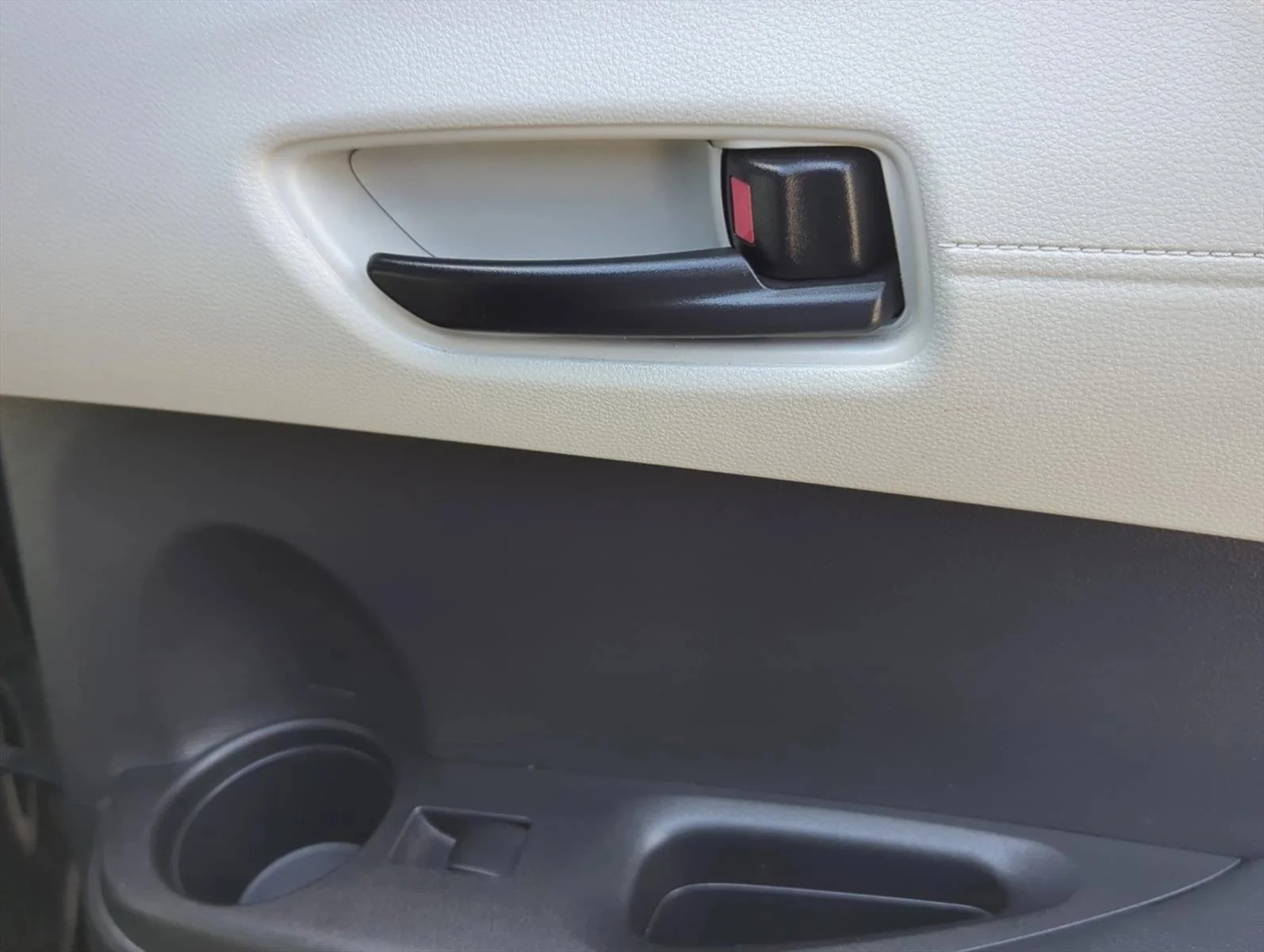 Used 2022 Jet Black Toyota L image 29