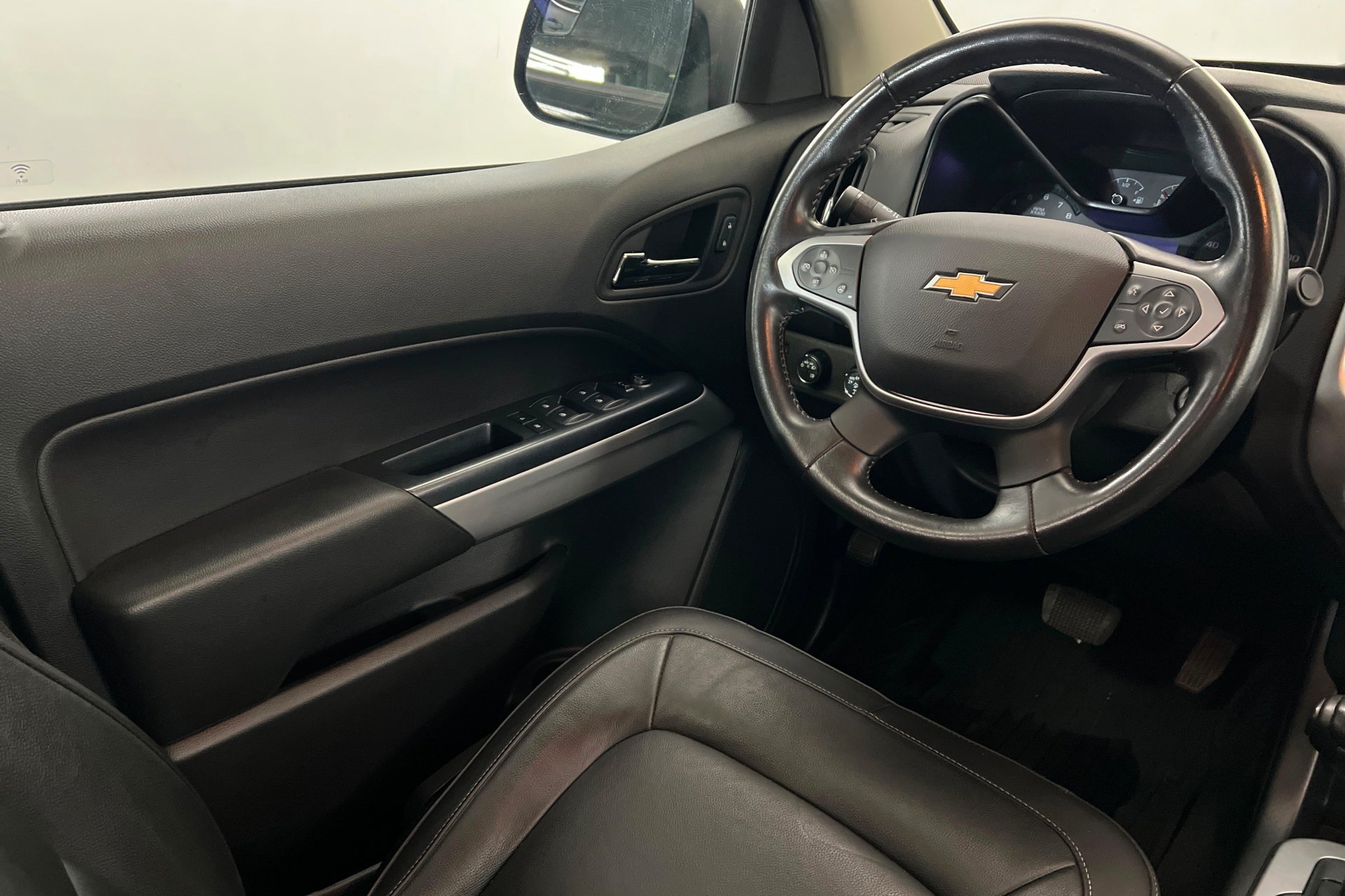 Used 2021 Black Chevrolet 4WD ZR2 image 12