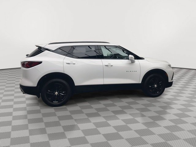 Used 2021 Summit White Chevrolet LT image 40