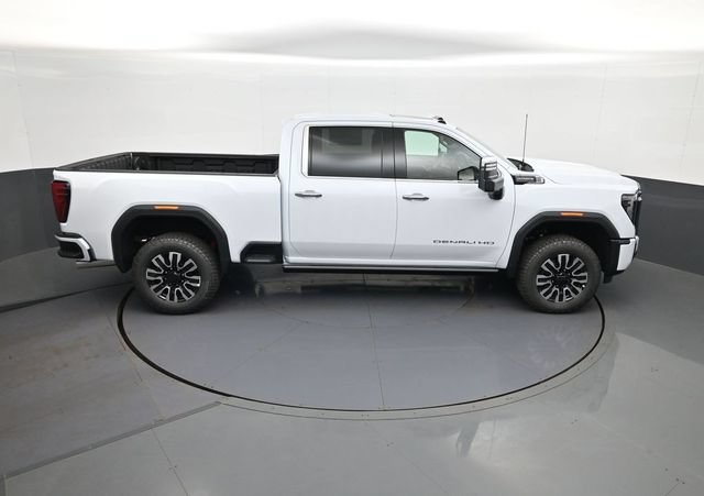 2026 GMC Sierra 2500HD Denali Ultimate - Photo 16