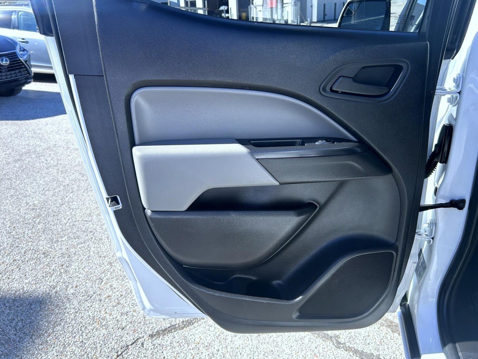 2018 Chevrolet Colorado Work Truck - Photo 18