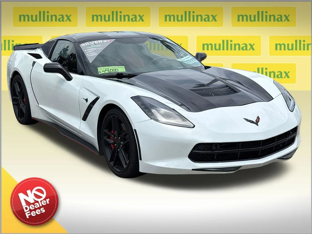 2016 Chevrolet Corvette Stingray Coupe 2LT w/Z51's photo