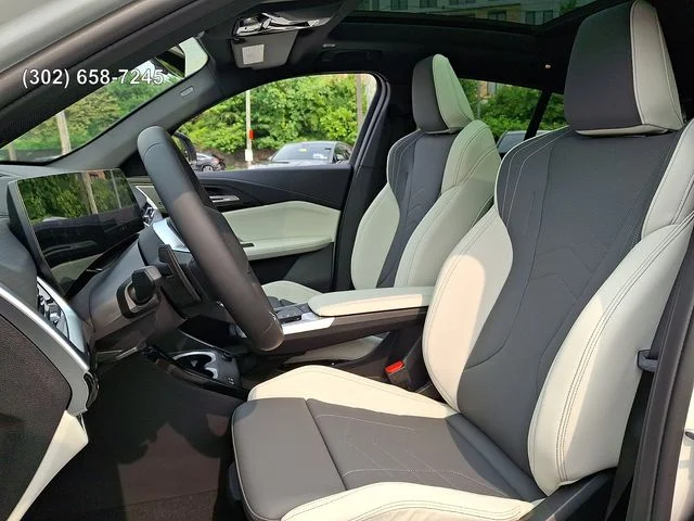 New 2026 Alpine White BMW xDrive28i image 12