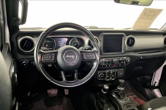 Used 2021 White Jeep Unlimited Sport image 2
